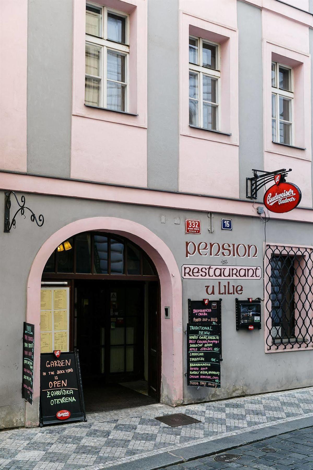 U Lilie Pensjonat Praga